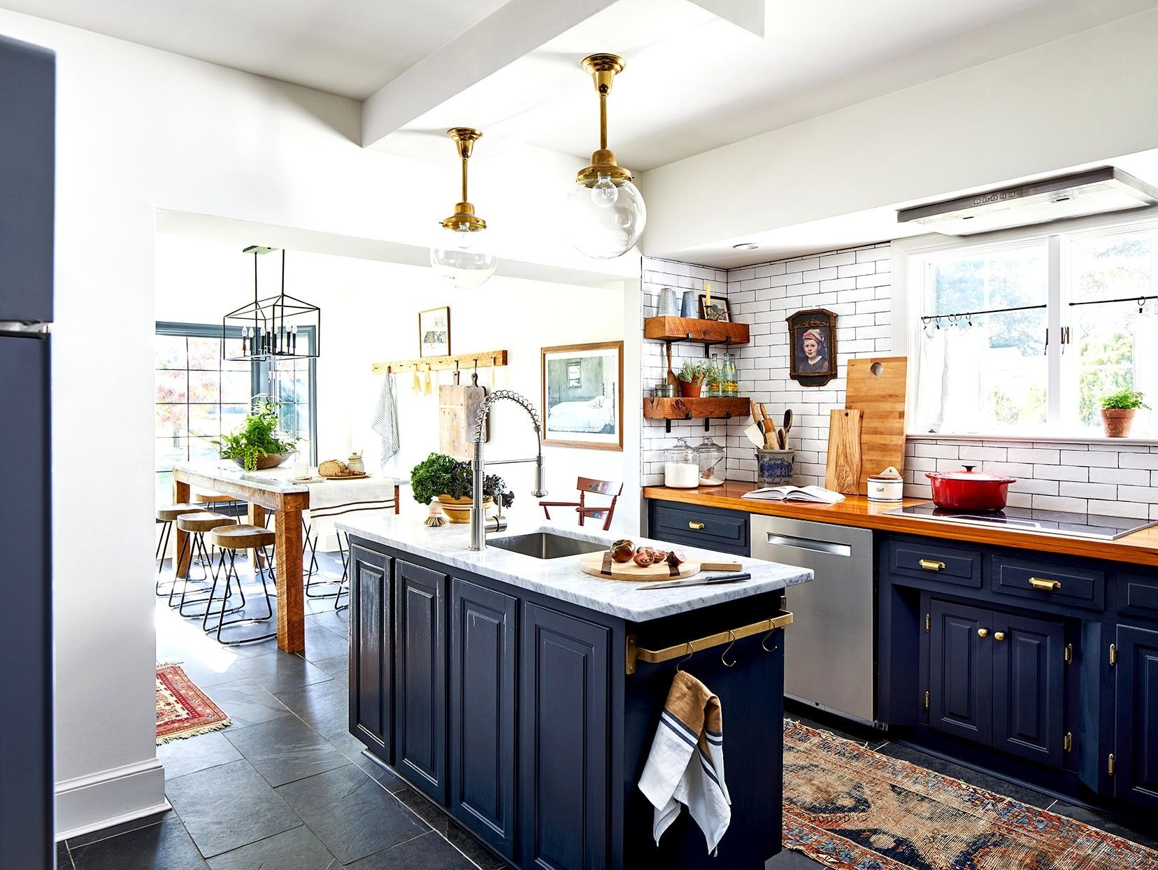 17 Blue Kitchens To Show You How To Incorporate The Classic Color