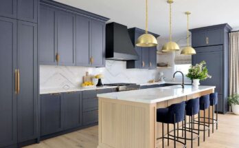 25 Navy Kitchen Cabinet Ideas To Refresh Your Space